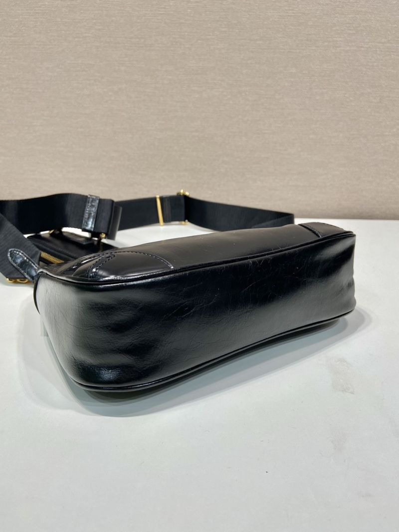 Pra*a satchel bags
